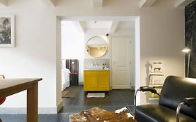 Coho Apartment Suites